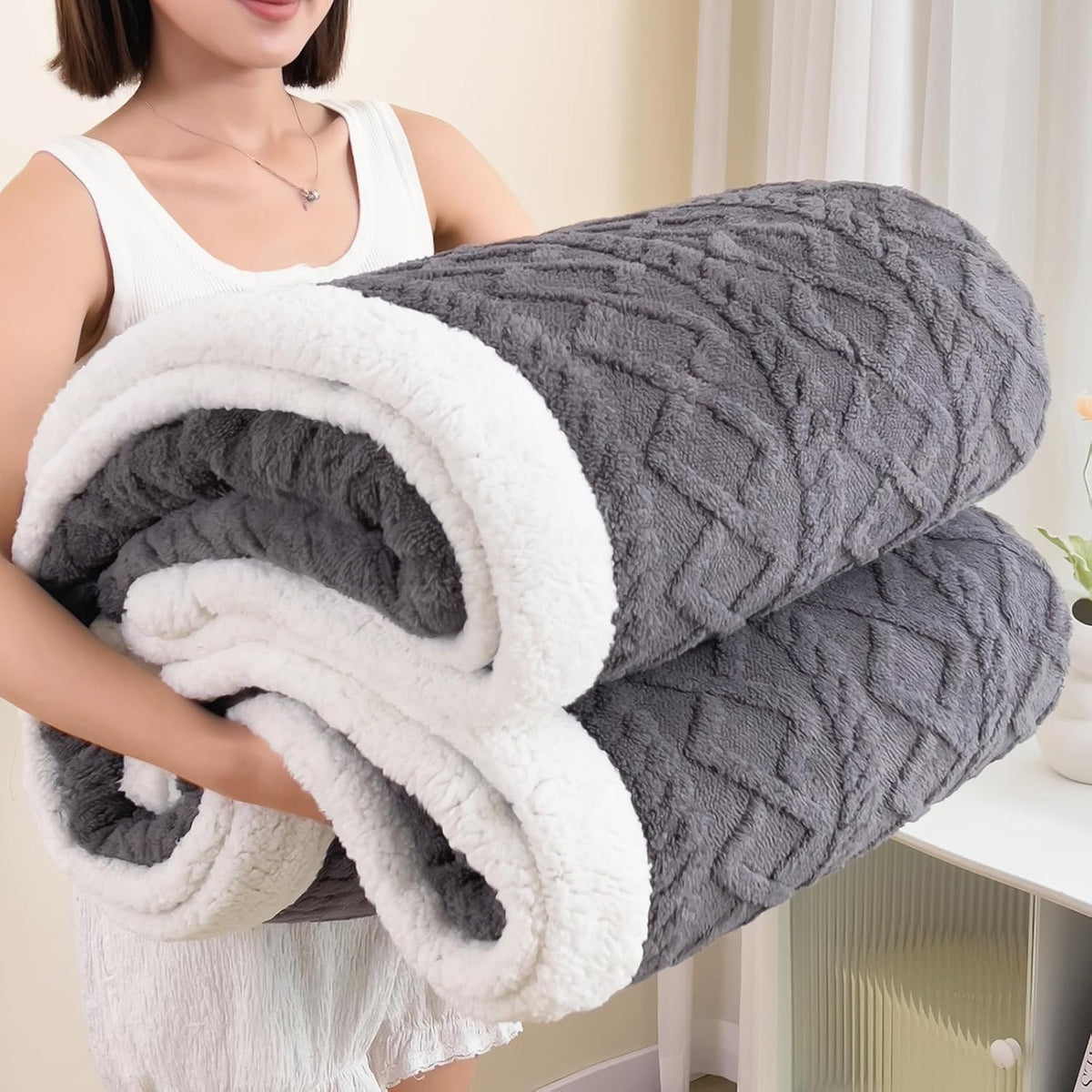 Full Size Reversible Sherpa Fleece Soft Blanket for Couch,Dark Gray,80"X90"