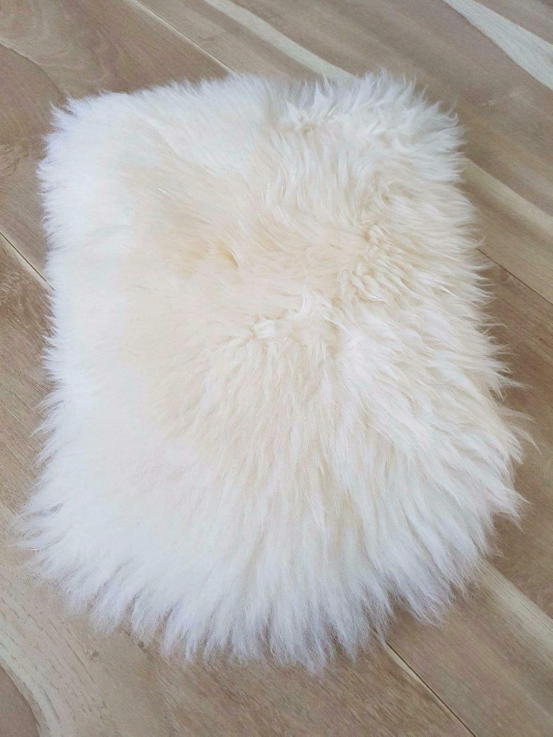 Asuprui Pet Bed Mat, Ivory, 100% Sheepskin Pup Rug 18X12 In