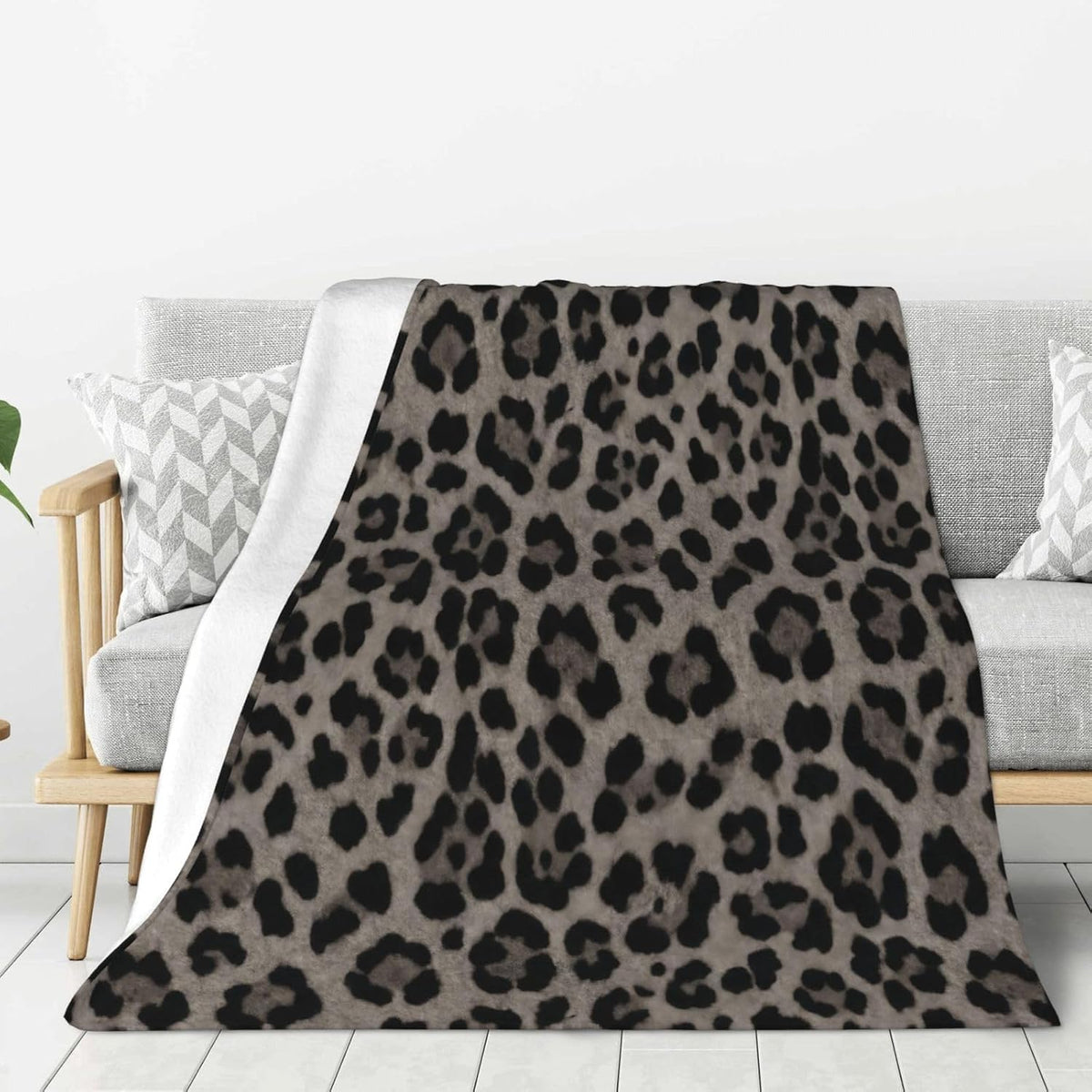 Leopard Print Throw Blanket for Bed Sofa Couch Grey Background Fleece Blankets Lightweight Soft Cozy 50"X40"