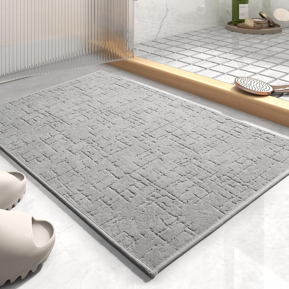 Amoami-Bath Mat-Absorbent Quick Dry Bathroom Floor Mats-Washable Rubber Backing Bath Mats for Bathroom Rugs Fit under Door-Bath Rug for in Front of Sink Bathtub Shower Room, Grey 17''X24''
