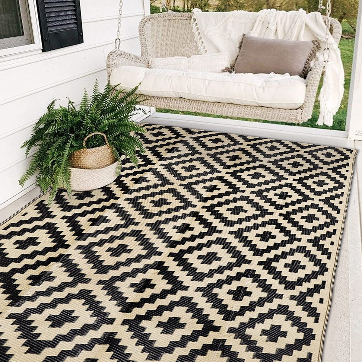 SAND MINE Waterproof Outdoor Rug 5X8 Ft, Plastic Reversible Rug, Modern Area Rug, Large Floor Mat for Outdoors, RV, Patio, Backyard, Deck, Picnic, Beach, Camping, Black & Beige