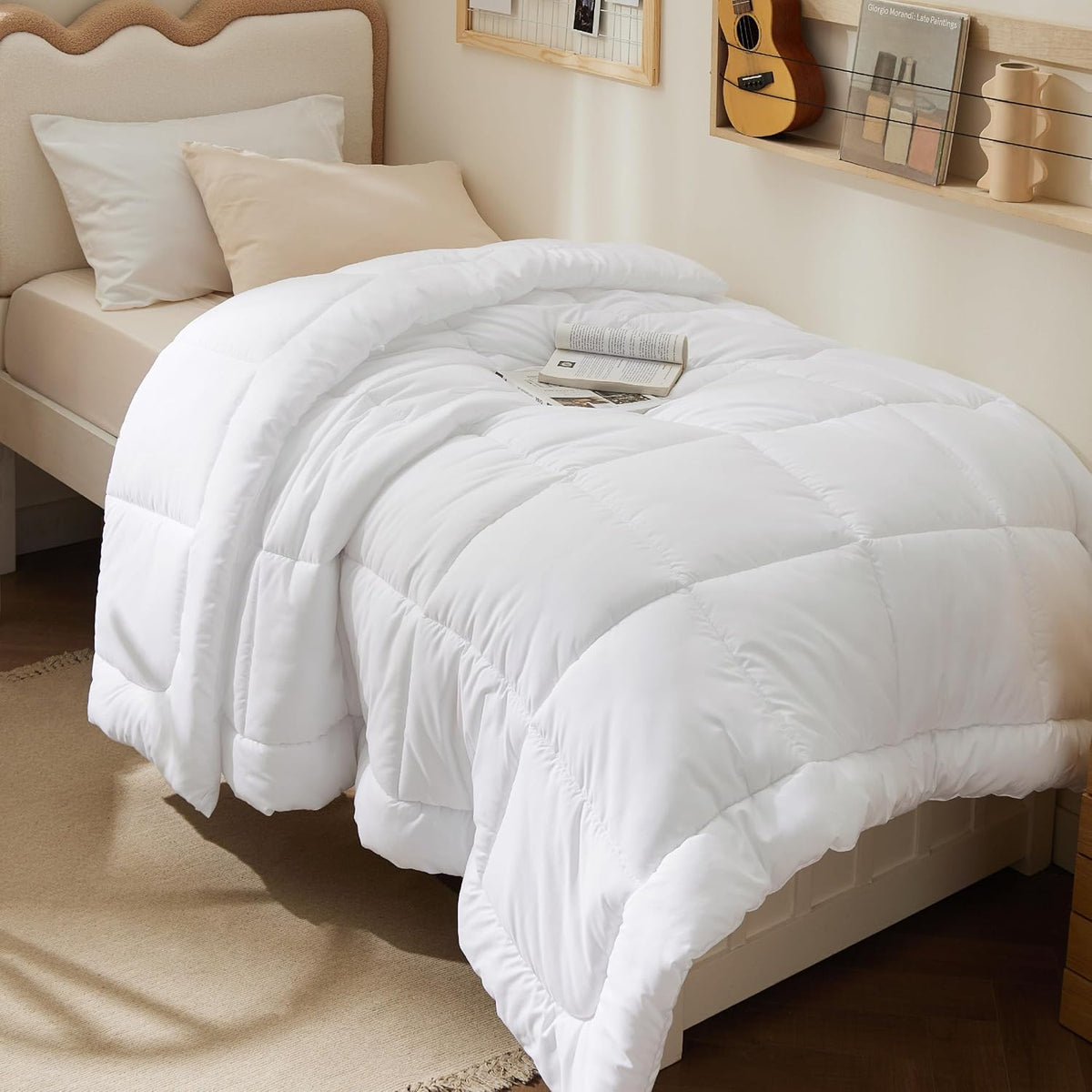 Bedsure Comforter Duvet Insert - Quilted Comforters Twin Size, All Season Duvet, Gentlesoft down Alternative Bedding, with 8 Tabs, Gifts for Women/Men, White, Twin 88 X 68 Inches