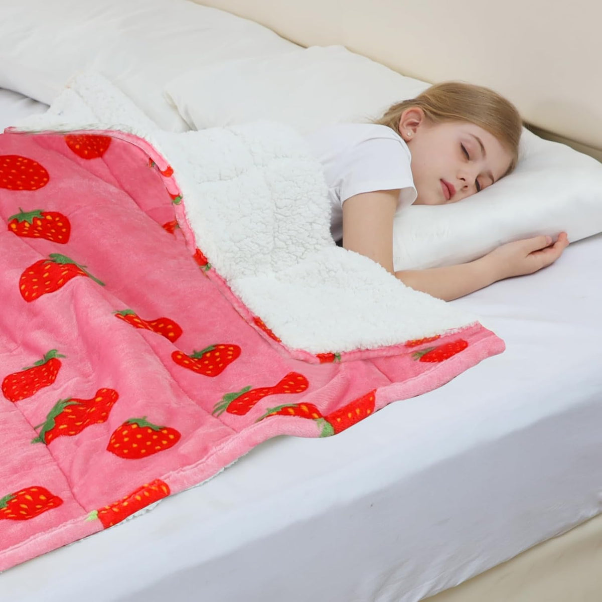 Aemicion Kids Weighted Blanket 7 Pounds Twin Size 41"X 60",Soft Sherpa Fleece Heavy Blanket for Sleeping Perfect for 60-90Lbs, Cute Strawberry Pink Weighted Throw Blanket as Gifts for Daughter Girls