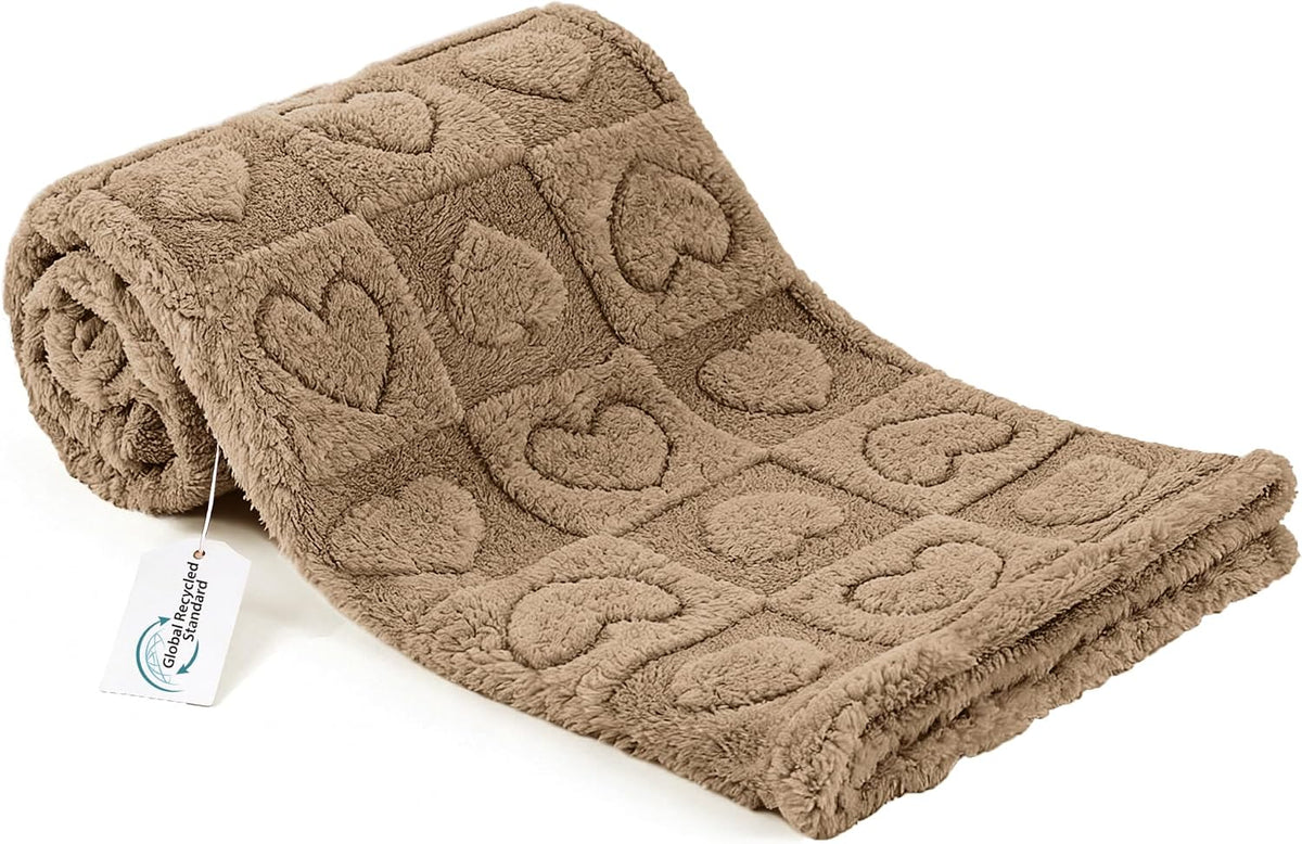 Gogobunny Pet Blanket for Dogs Cats, 300GSM Ultra Soft Coral Fleece Blanket, Washable Small Dog Cat Blanket, Calming Crate Mat, Furniture Protector for Couch Bed Car Seat, Beige, 25X35In