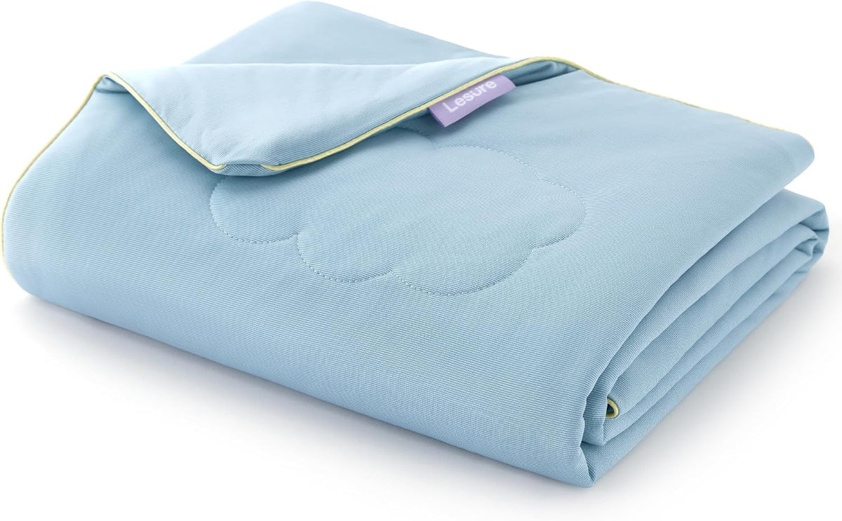 Premium Q-MAX>0.4 Cooling Dog Blanket, 30"×40", L, Blue