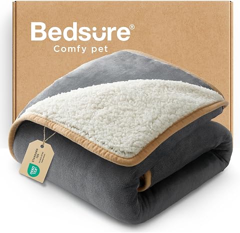 Bedsure Comfyfleece® Waterproof Dog Blankets for Large Dogs,50X60 Cream