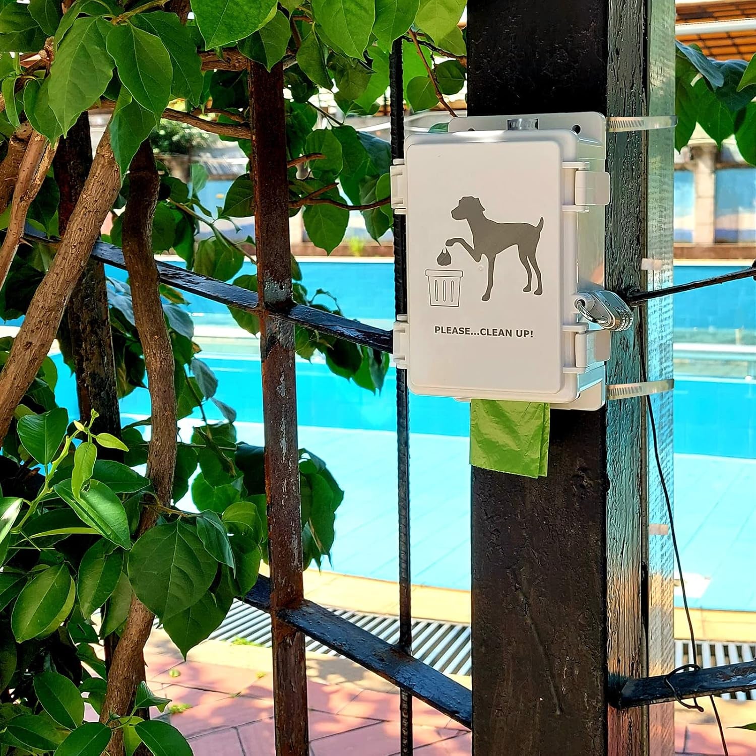 2 Dog Bag Dispensers 1 Lock 8 Small Rolls of Poop Bags