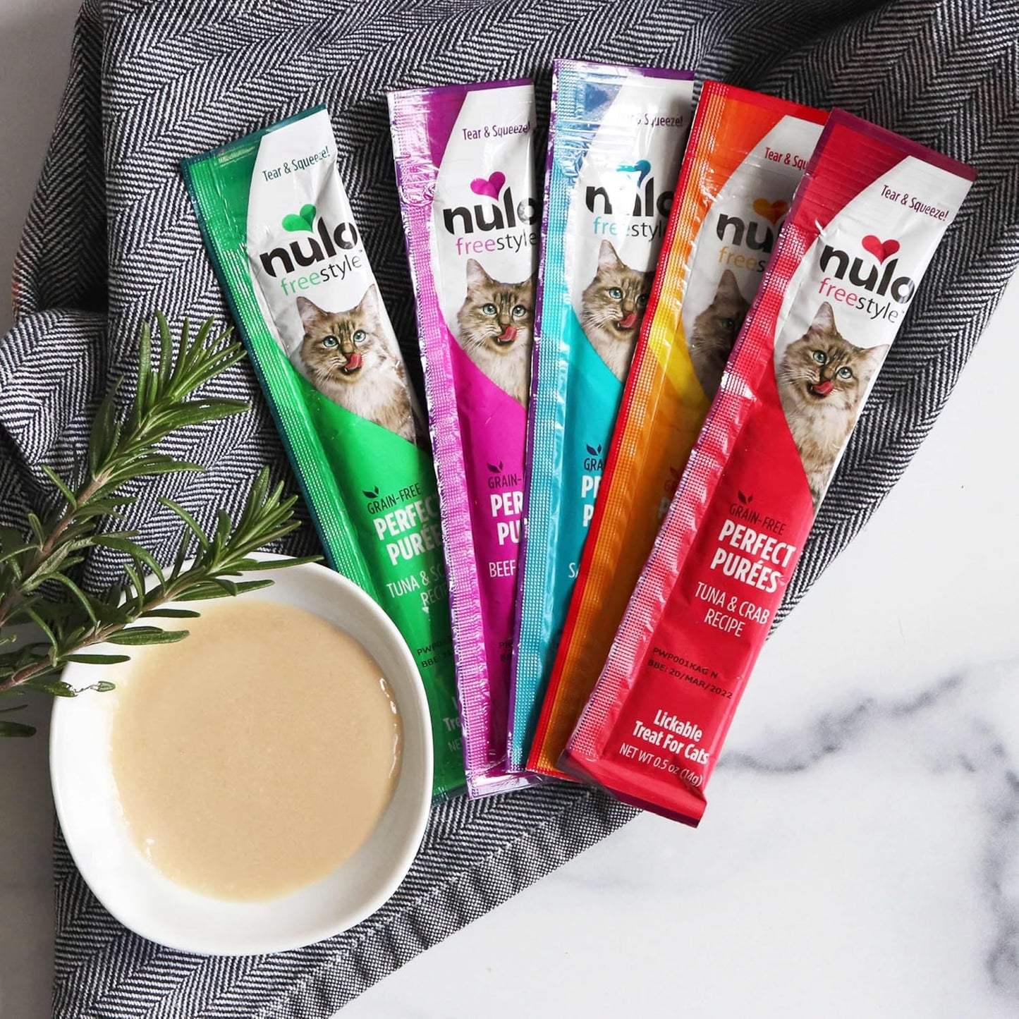 Nulo Freestyle Lickable Cat Treats - Perfect Purées Variety Pack, Squeezable Grain-Free Wet Cat Food Topper, High Moisture for Hydration, 40 X 0.5Oz