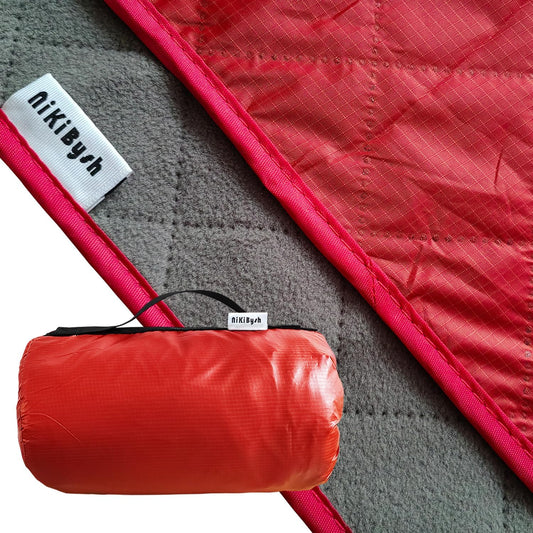 Large Outdoor Blanket Waterproof Quilted-Thick Warm Fleece Blanket for Stadium Camping Picnics Beaches Pets Sports - Sandproof Windproof Washable Portable - Red