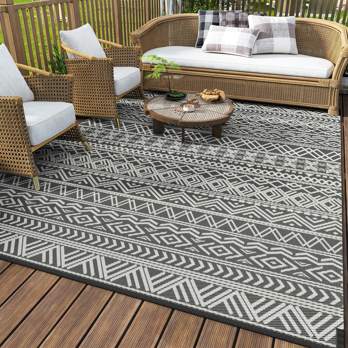 Montvoo Outdoor Rug Carpet Waterproof 5X8 Outdoor Patio Rug Mat Reverisble Plastic Straw Outdoor Rug for RV Camping Picnic Beach Balcony Boho Grey