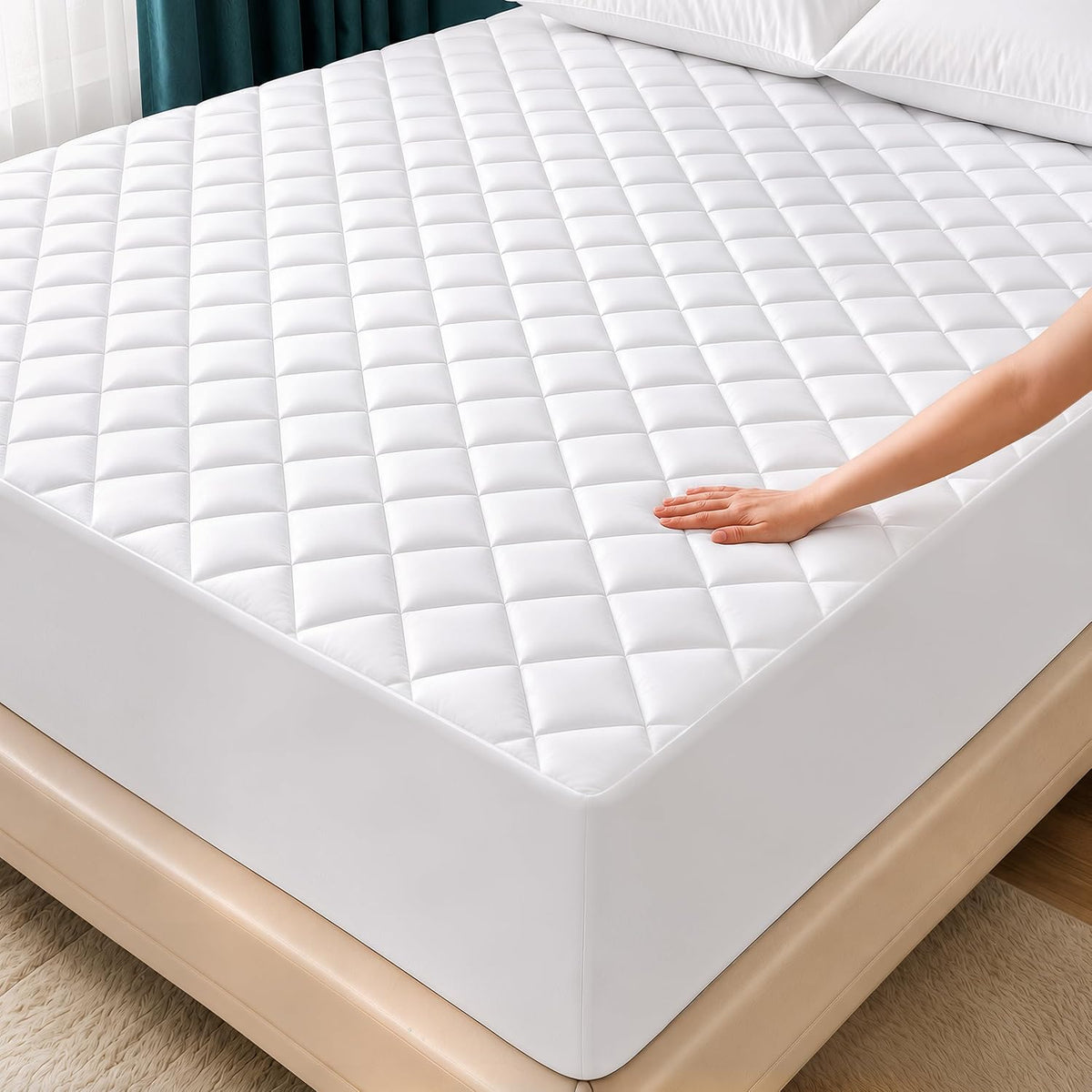 Queen Mattress Pad, Quilted Mattress Protector Topper Fits 16" Deep Pocket