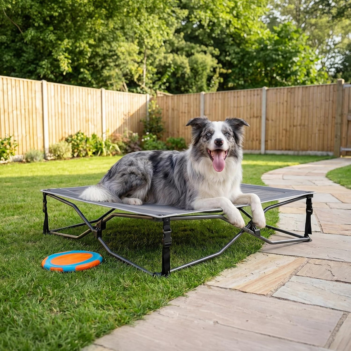 TIMBER RIDGE Outdoor Dog Bed, Cooling Elevated Pet Bed Portable Raised Dog Bed with Breathable Mesh, Dog Bed Foldable Dog Cot for Indoor & Outside, Grey