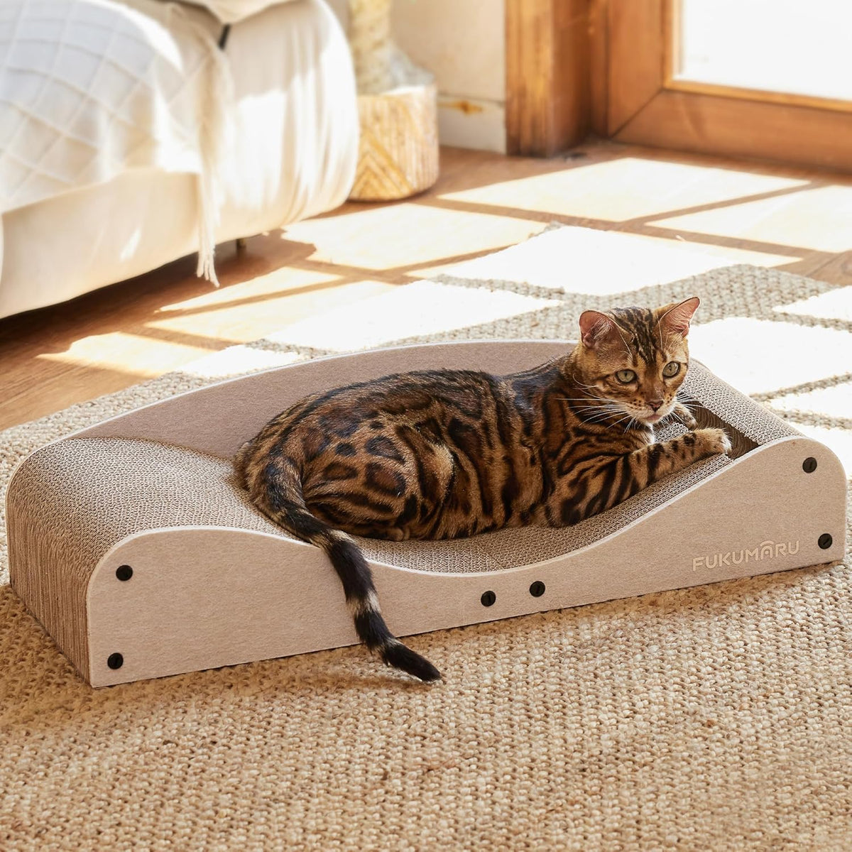 FUKUMARU Cardboard Cat Scratcher Bed, Extra Large 29.1 Inch Cat Scratch Pad