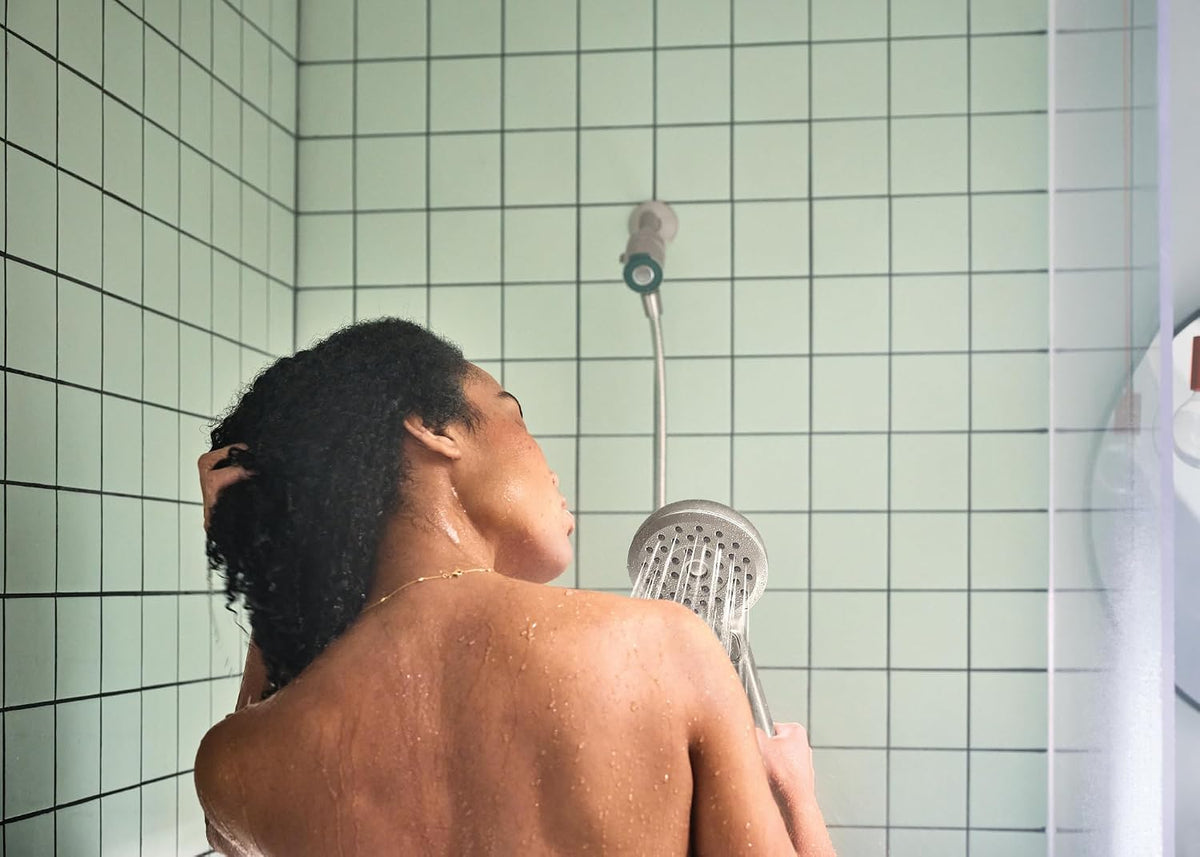 Moen Verso Handshower, Detachable round Shower Head with Magnetix Docking System, 60" Hose, Spot Resist Brushed Nickel, 220H2SRN
