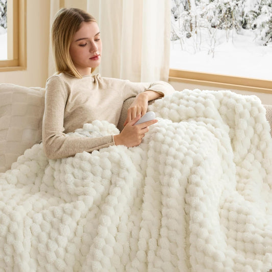 Bedsure Heated Blanket Throw, Coconut White Bubble Shaped Electric Blanket