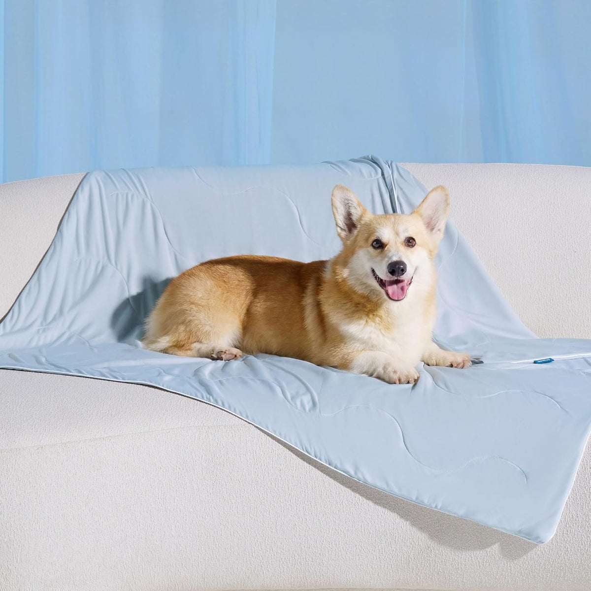 Bedsure Breathable Lightweight Cooling Blanket for Large Dogs, Q-MAX>0.4