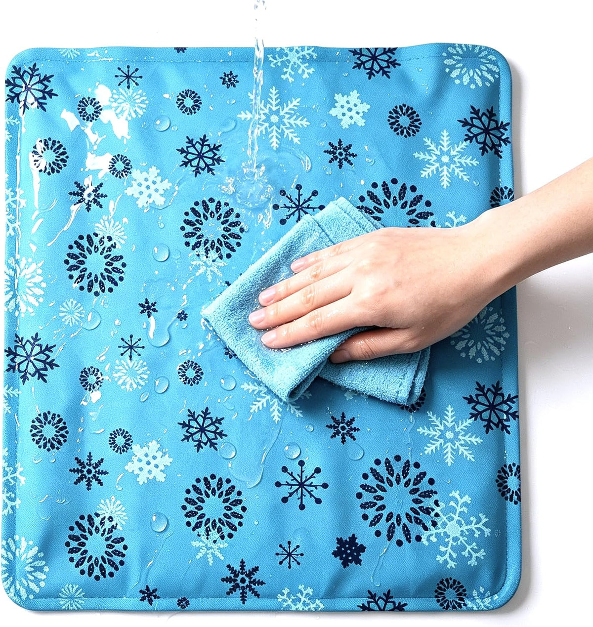 Zeqi Gel-Filled Cooling Mats for Cats Dogs Pets 17''X17'', Water-Proof Surface, Summer Dog Cool Mat, Cooling Cat Bed, Cool Mat, Ice Mat, Seat Cushion for Summer (Small, Snowflake)