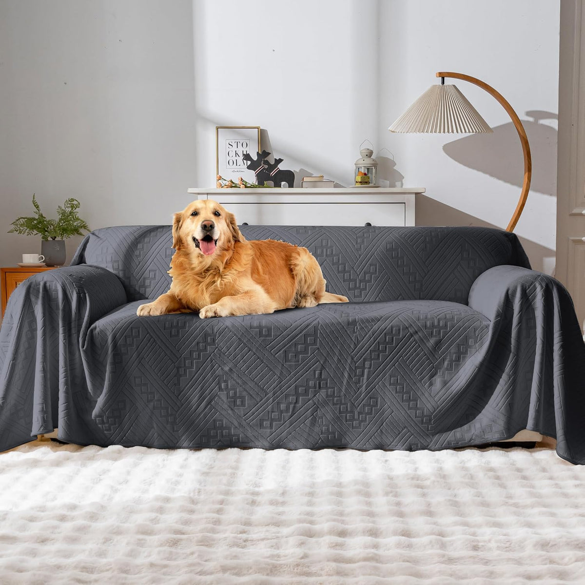 Waterproof Sofa Covers, Reversible, Pet-Friendly, Washable and Anti-Slip, Anti-Scratch Couch Cover with 3 Cushions, Sofa Slipcovers for Dogs and Cats (71×134In/Dark Grey)