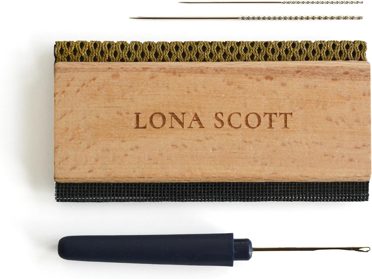 Lint Comb, Cashmere Comb, Wool Comb, Lint Shaver, Snag Repair Needles, Latch Hook. Complete Garment Repair Kit, Sewing Kit