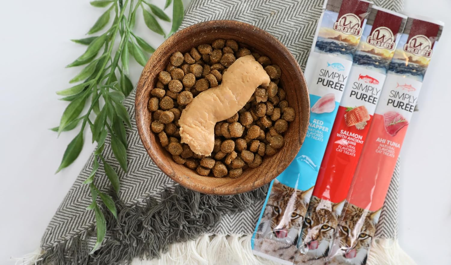 Wild Eats Lickable Cat Treats Exotic Fish Variety Pack 12Ct - Ahi Tuna, Wild Pink Salmon, Red Snapper - Puree Bisque