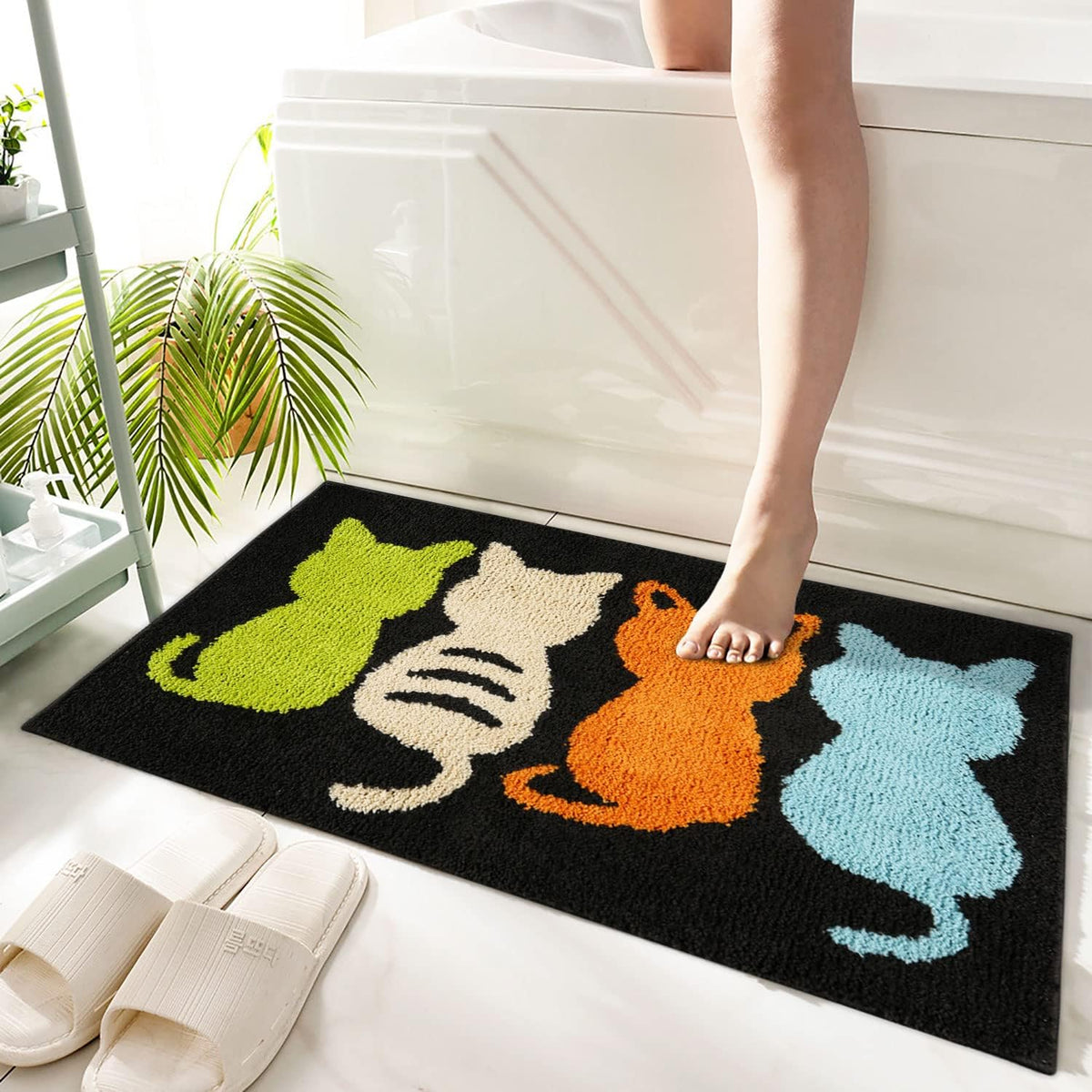 Hi Space Cat Bathroom Rugs Mat 31.5X19.7In Bath Mat for Bathroom Non Slip Machine Washable Soft Absorbent Cute Bath Rug Plush Bath Carpet for Tub Shower Sink Fluffy Entryway Doormat