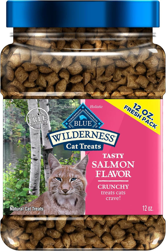 Blue Buffalo Wilderness Crunchy Cat Treats, Made with Natural Ingredients, Tasty Salmon Flavor, 12-Oz Tub
