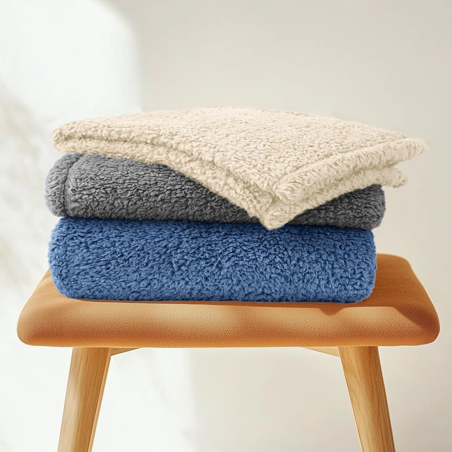 Luciphia Premium Fleece Dog Puppy Blanket Soft Pet Sherpa Calming Cat Blanket Throw for Small Medium Dog Cat(Beige,30X20 Inches)