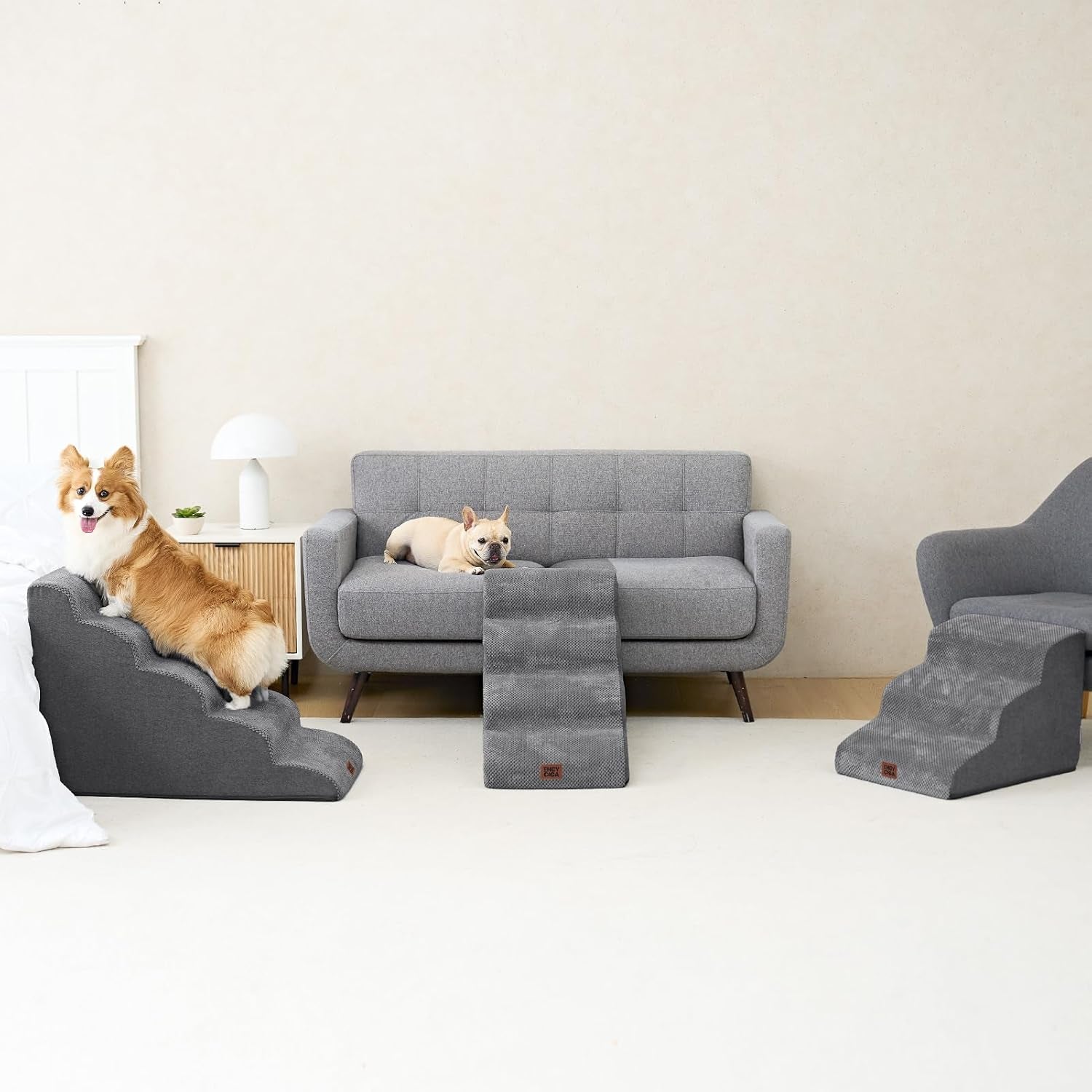 EHEYCIGA Curved Dog Stairs Ramp for High Beds 19.7" H, 4-Step Dog Steps for Small Dogs and Cats, Pet Stairs for High Bed Climbing, Non-Slip Balanced Pet Step Indoor, Grey