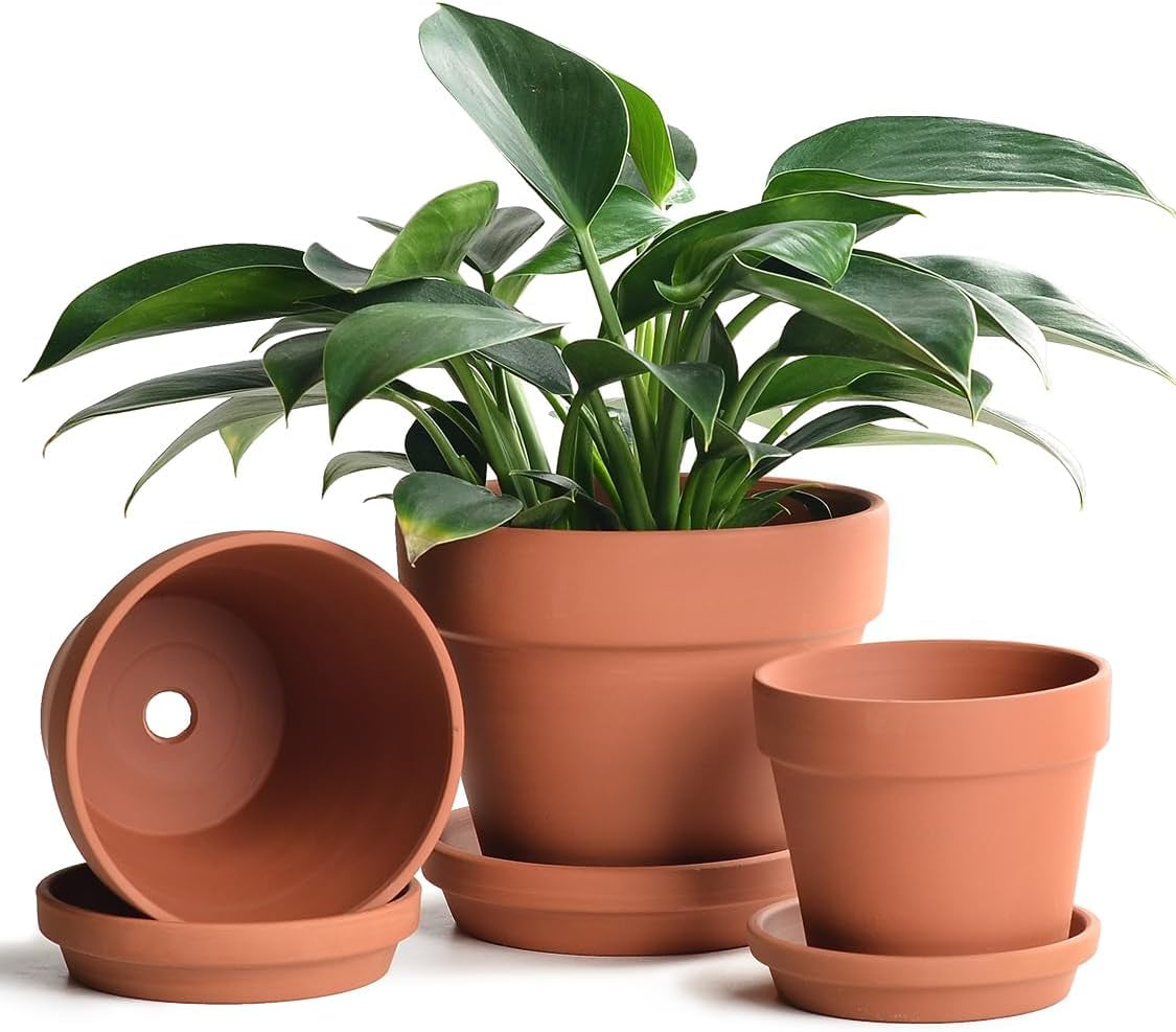 INGOFIN Terracotta Pots Set with Saucer - 5/6/7 Inch Ceramic Clay Planters with Drainage Hole, Garden Flower Succulent Pots with Tray for Indoor Outdoor Plants, Set of 3
