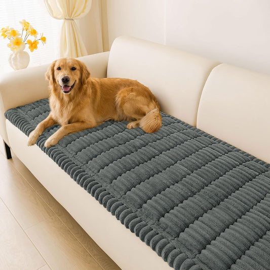 Hyha Couch Cover for Dogs, Washable Non Slip Plush Flannel Sofa Protector