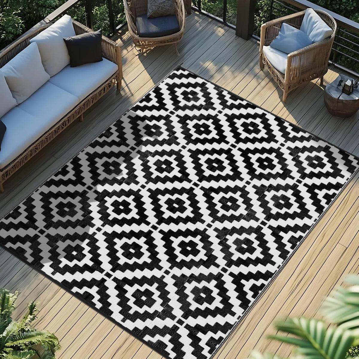 Favoyard Outdoor Rug Black & White 5X8 Ft Waterproof Reversible Carpet Mat