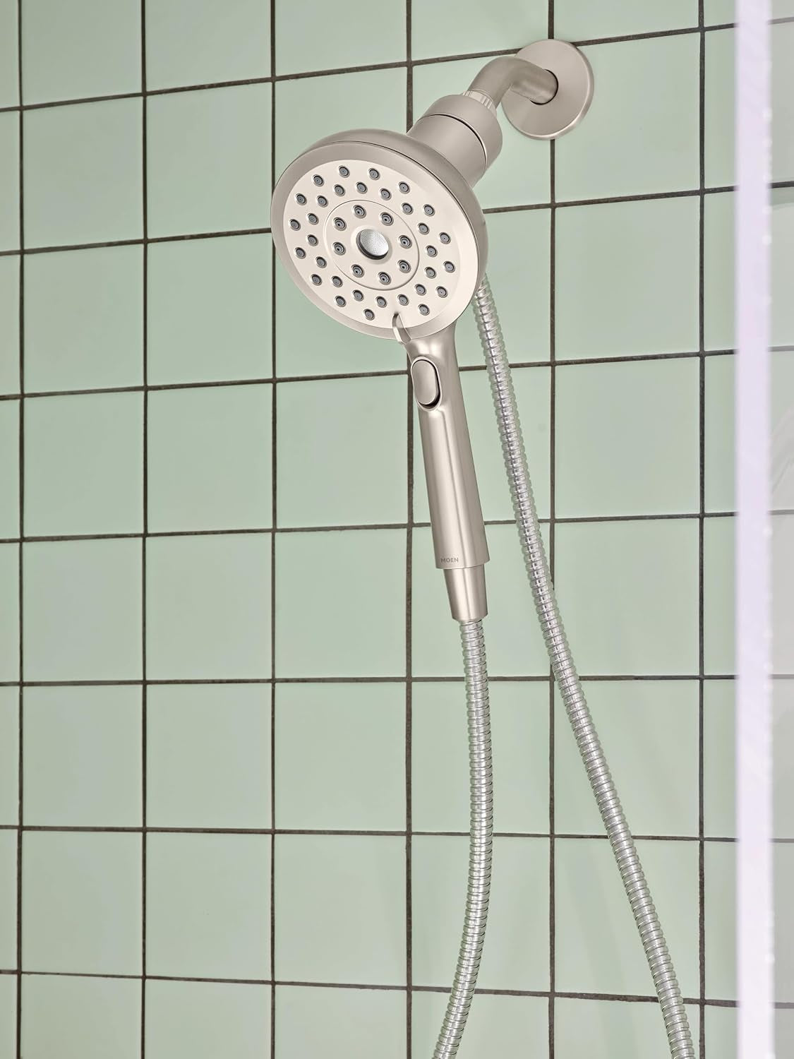 Moen Verso Handshower, Detachable round Shower Head with Magnetix Docking System, 60" Hose, Spot Resist Brushed Nickel, 220H2SRN