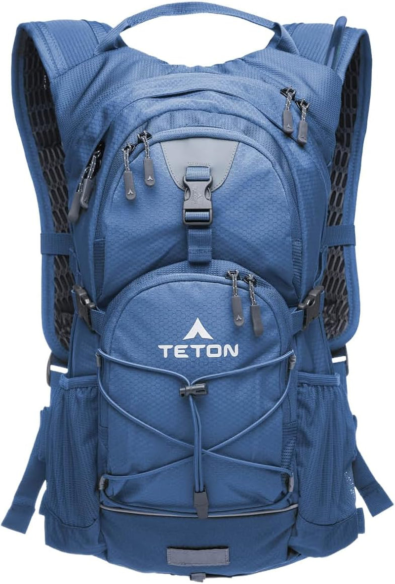Teton Oasis Hydration Backpack – Lightweight Water Pack with Bladder for Hiking, Running, Cycling, Biking – 18L/22L Sizes – Sewn-In Rain Cover – Fits Men and Women