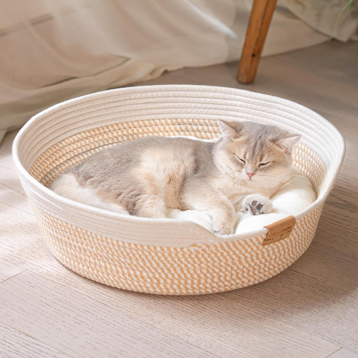 CHEERHOME PETS Handwoven Cat Basket Bed Cooling for Indoor Cat with Cushion