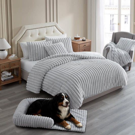 Riverbrook Home Everett Long Sofa-Style Pet Bed, Gray, Large
