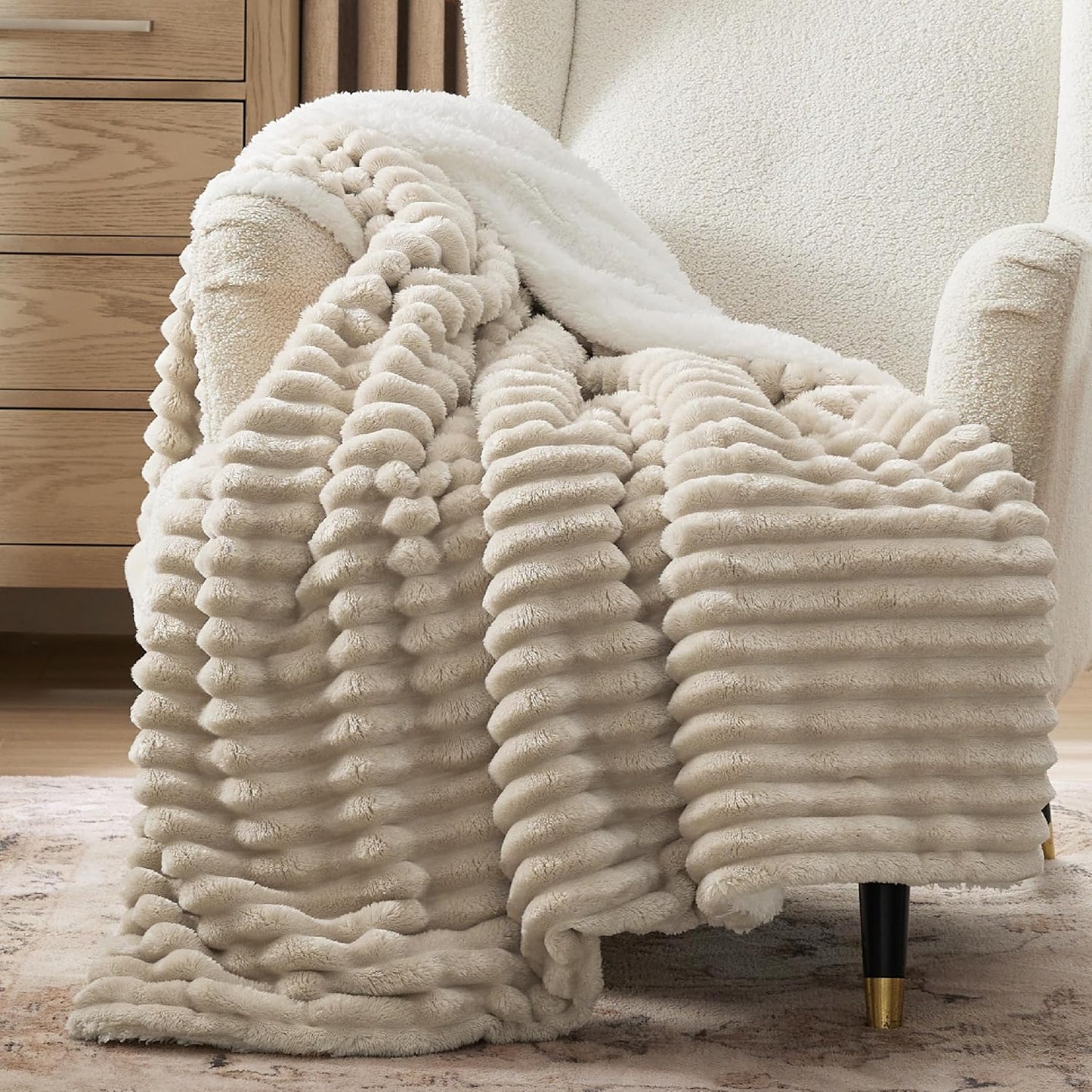 Bedsure Sherpa Throw Blanket for Couch - Super Soft, Cozy Fleece Thick Warm Blanket for Winter, Gentlesoft Plush & Fluffy Spring Throw Gift for Women, Room Decor, Beige, 50X60 Inches