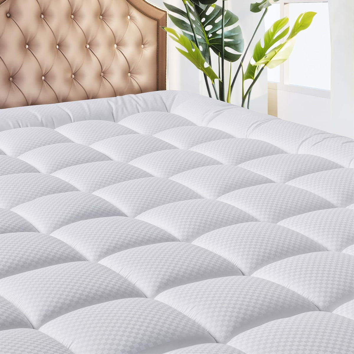 MATBEBY Queen Size Mattress Pad - Cooling Breathable Mattress Topper, Quilted Fitted Mattress Protector, Pillow Top Mattress Cover with 8-21" Deep Pocket, Soft, Machine Washable, White, 60X80 Inches