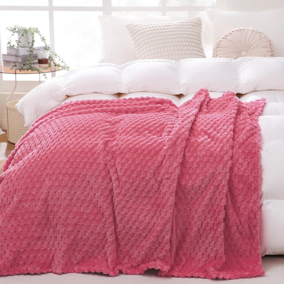 Puncuntex Hot Pink Throw Blanket 50"×60" Gifts for Mom Fuzzy 3D Jacquard