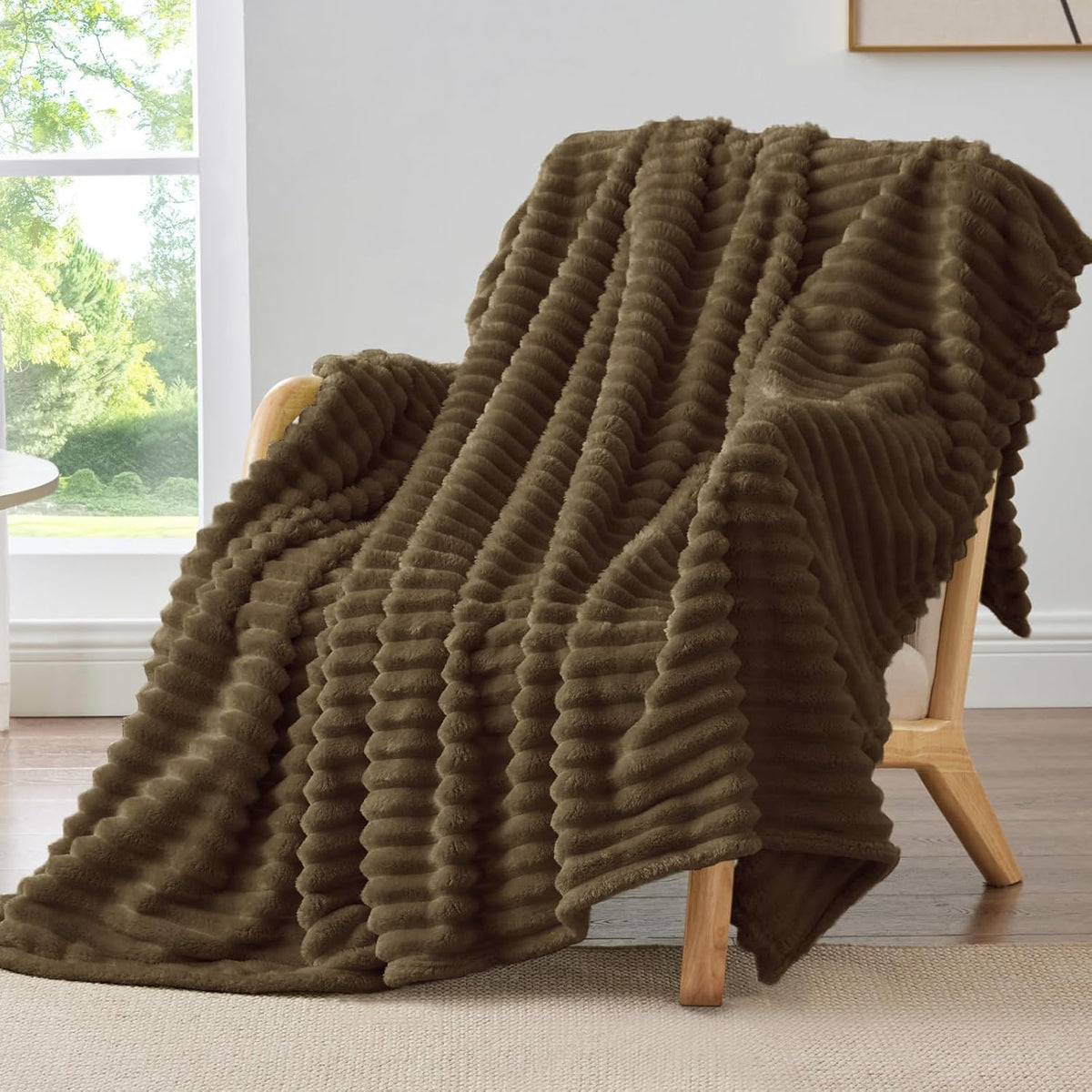 BEDELITE Fleece Blanket Soft Plush Throw for Couch Brown 50"X60"