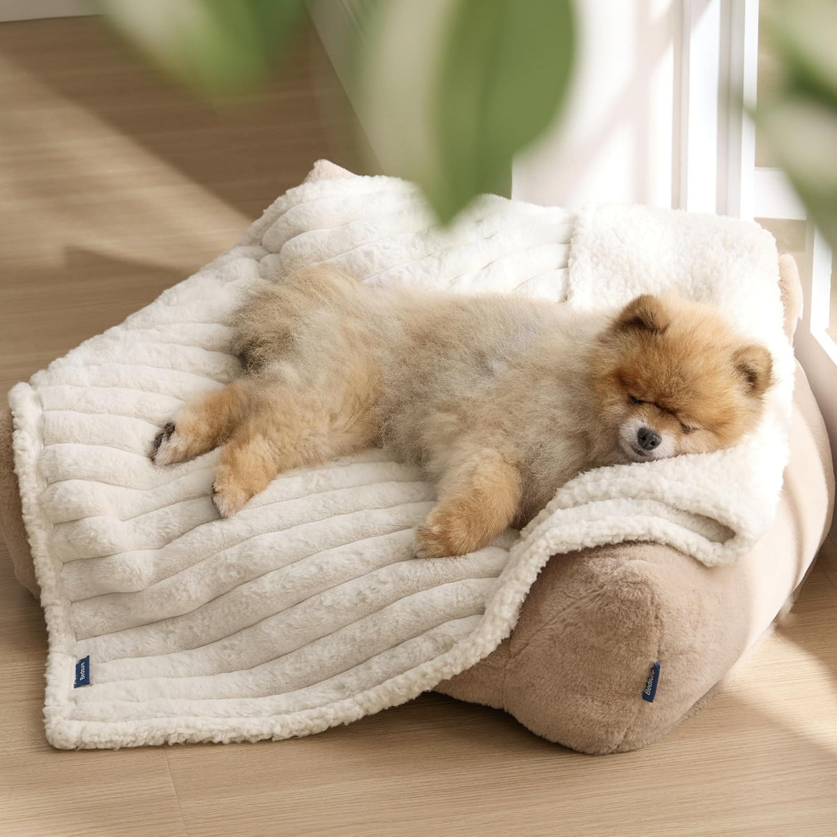 Bedsure Comfyfleece® Waterproof Dog Blankets for Small Dogs,25X35 Cream